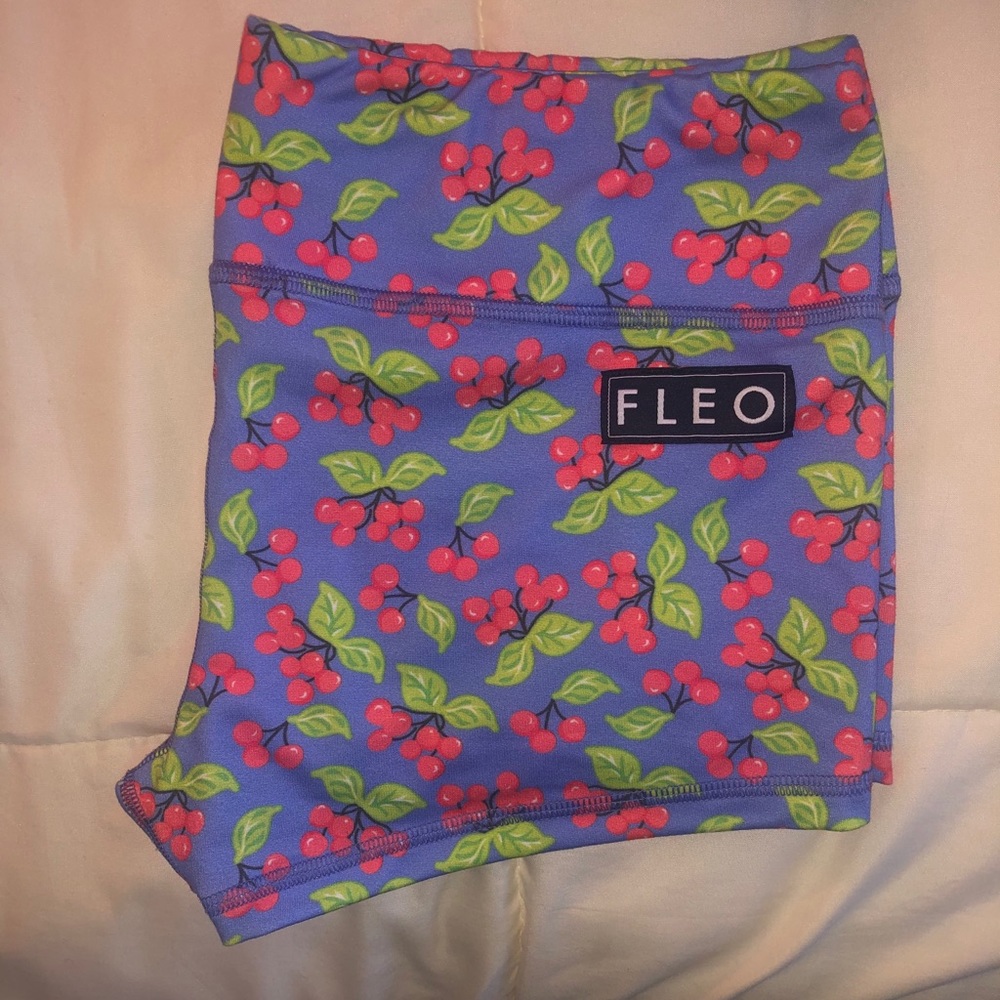 Fleo workout shorts